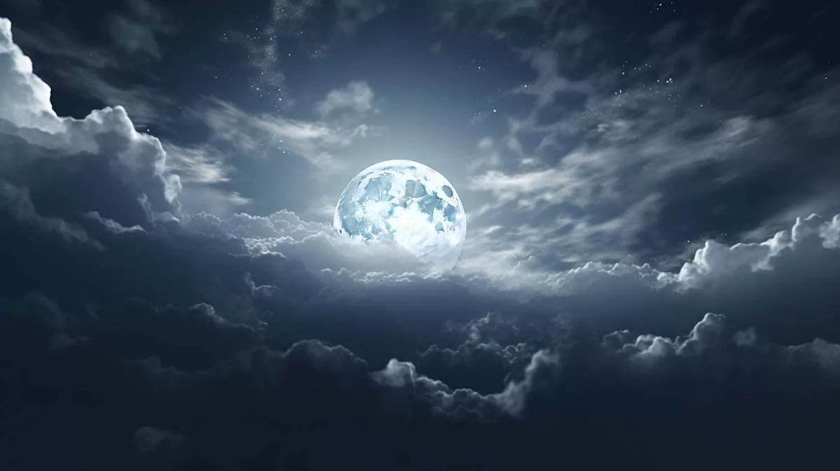 Full moon among the clouds